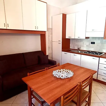 Italianway - Garibaldi 135 *